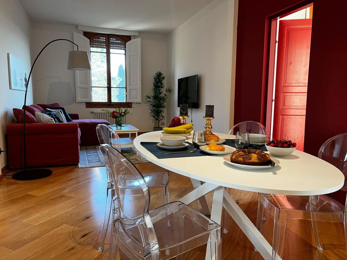 Chic Apt In Villa - Dolcevita Holiday فلورنس المظهر الخارجي الصورة