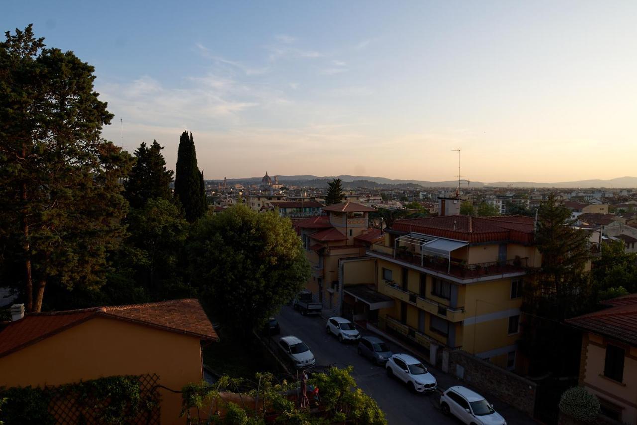 Chic Apt In Villa - Dolcevita Holiday فلورنس المظهر الخارجي الصورة