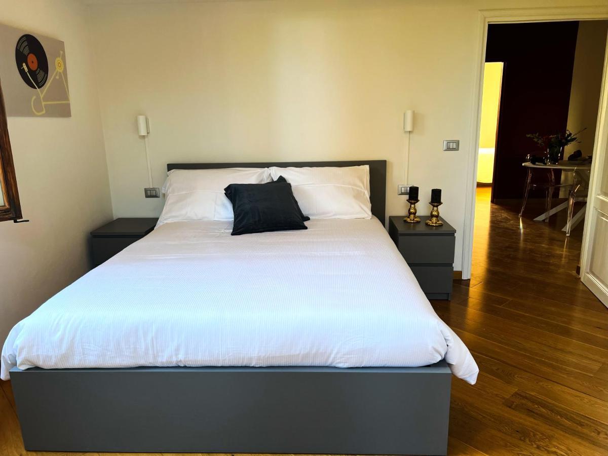 Chic Apt In Villa - Dolcevita Holiday فلورنس المظهر الخارجي الصورة